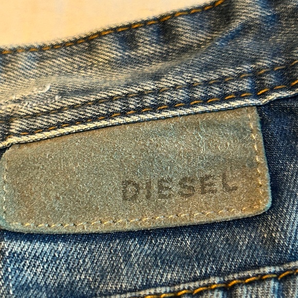 Vintage Diesel Men's Jeans 2000's Pre-Owned Bootcut - Picture 4 of 10